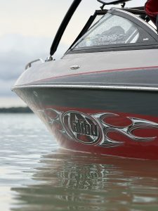 2005 Malibu Wakesetter surf boat